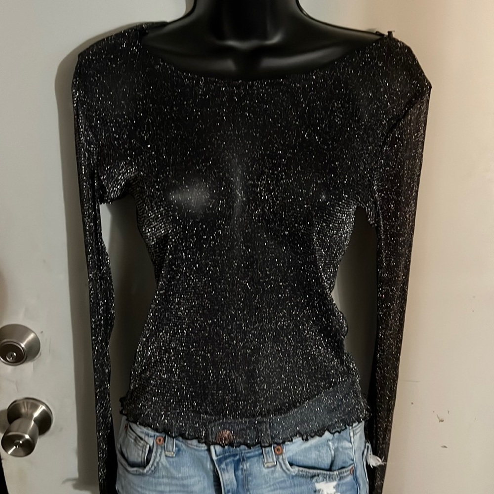 Size small